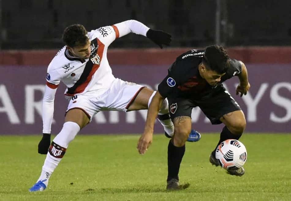 Newell's Old Boys e Atlético-GO empatam na Argentina e estão fora da Sul-Americana