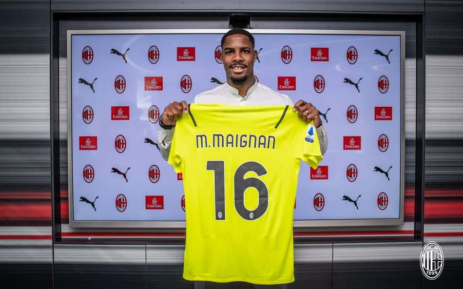 Goleiro da França viaja para tratar lesão e sonha com Copa do Mundo