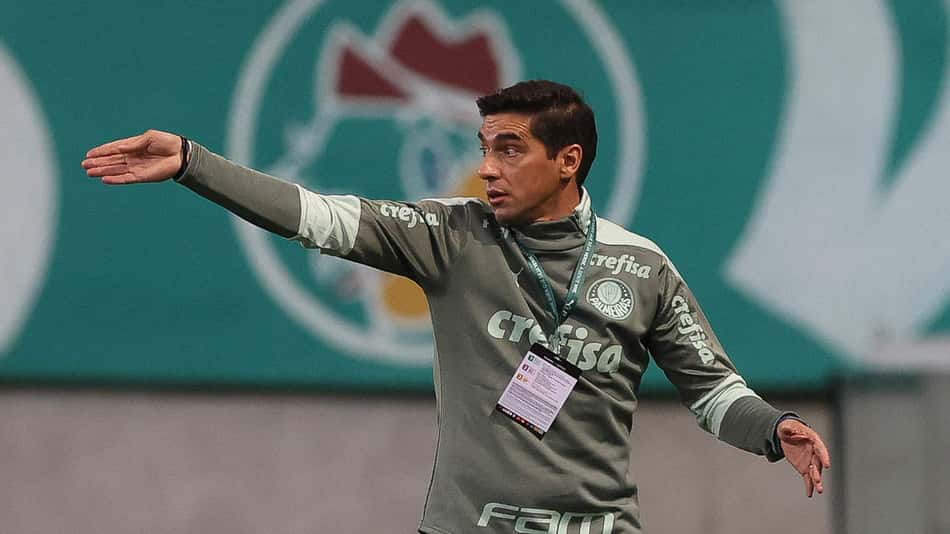 Abel Ferreira entra no top 3 de técnicos mais longevos do Campeonato Brasileiro