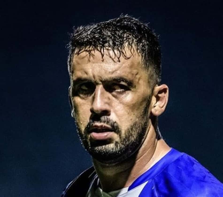 Edílson 'comemora' período sem jogos do Avaí