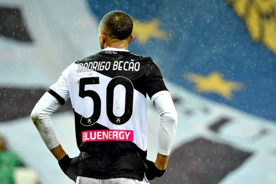 Rodrigo Becão analisa temporada que passou e projeta a próxima: 'Que eu possa brilhar ainda mais'