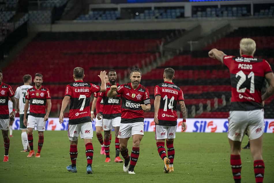 Gols, assistências, cartões… Confira números da equipe principal do Flamengo no início da temporada