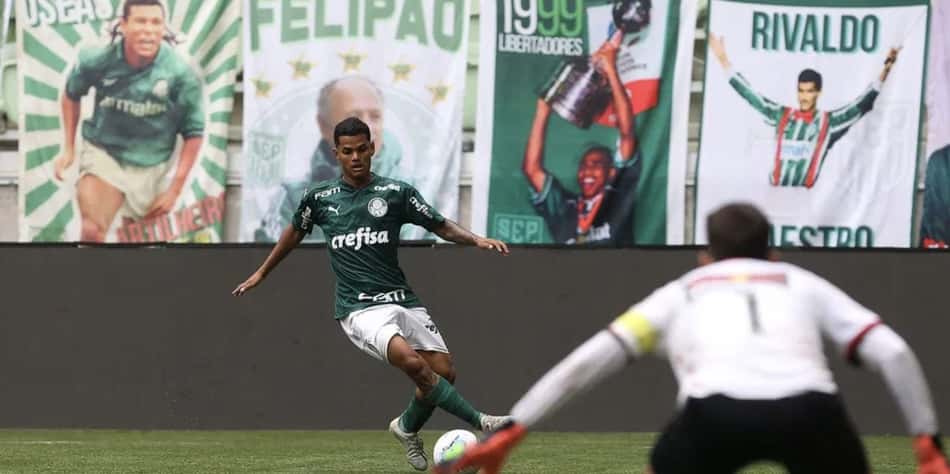 Meia das categorias de base deixa o Palmeiras; destino ainda não foi revelado
