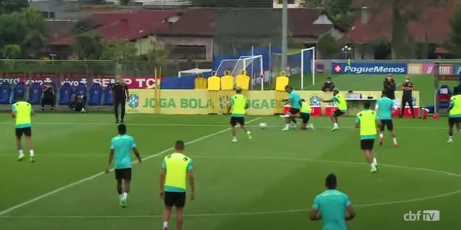 Em meio a silêncio, Seleção realiza treino na Granja Comary de olho no jogo com o Equador