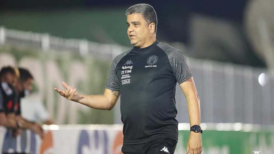 Nos Bastidores do Vasco, Marcelo Cabo vai da 'premonição' ao aviso para descanso: 'Maratona do c…'