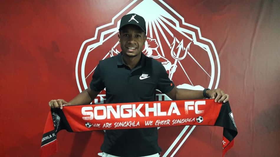 Ex-Bahia e Mirassol, Natan Oliveira se destaca com títulos e acessos no futebol tailandês