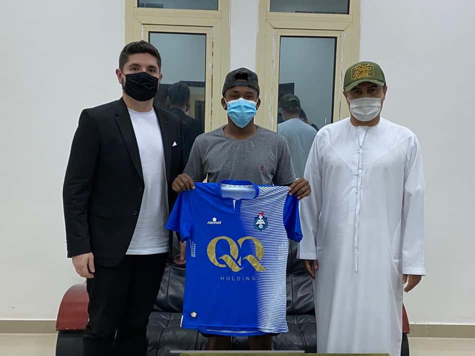 Paulinho acerta renovação com o Al Arabi e comemora: ´Vamos surpreender´