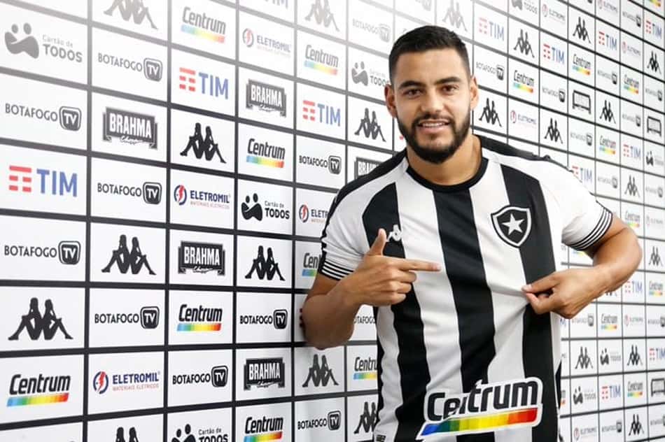 Com dúvidas por lesões, Botafogo pode testar meio com novas funções