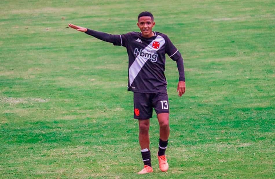 Volante do Sub-17 do Vasco, Kauã Cristian valoriza o Brasileiro e a Copa Rio: 'Dar o nosso melhor'