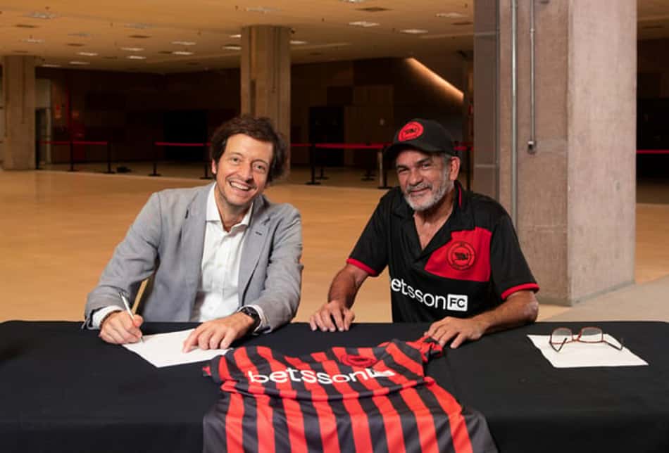 'Novo rico', Íbis anuncia que vai ao mercado para contratar jogadores e web 'indica' ex-Vasco e Botafogo