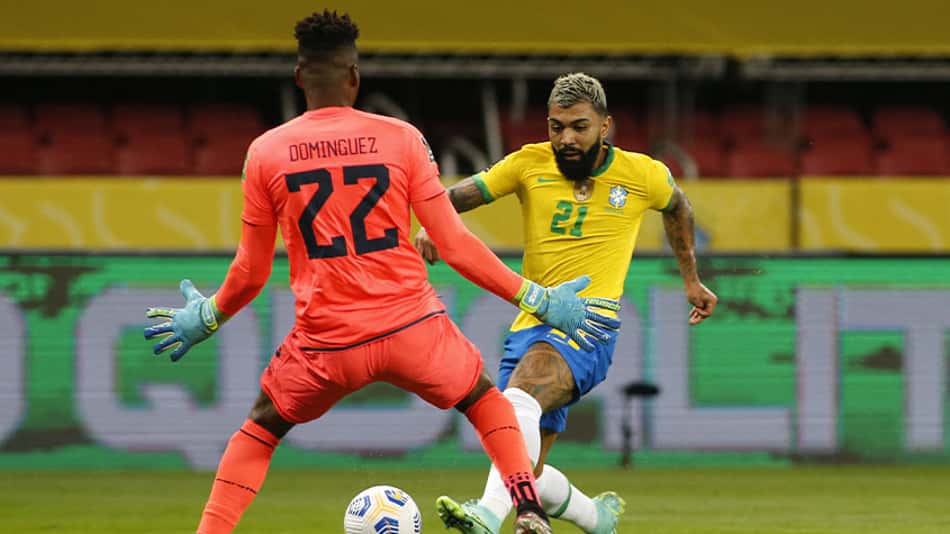 Gabigol vira alvo de piadas nas redes sociais ao passar em branco pela Seleção Brasileira contra o Equador