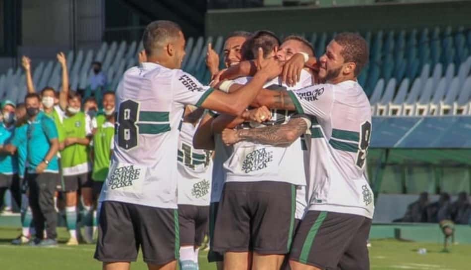 Festa do time Sub-20 do Coritiba por chegar a final da Copa do Brasil viraliza