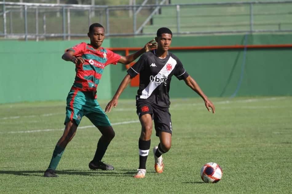Vasco perde para a Portuguesa na terceira rodada da Copa Rio Sub-15