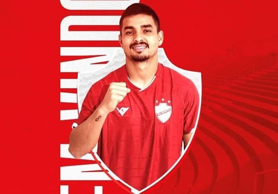 Renan Mota assina com o Vila Nova-GO e espera grande segundo semestre no clube goiano