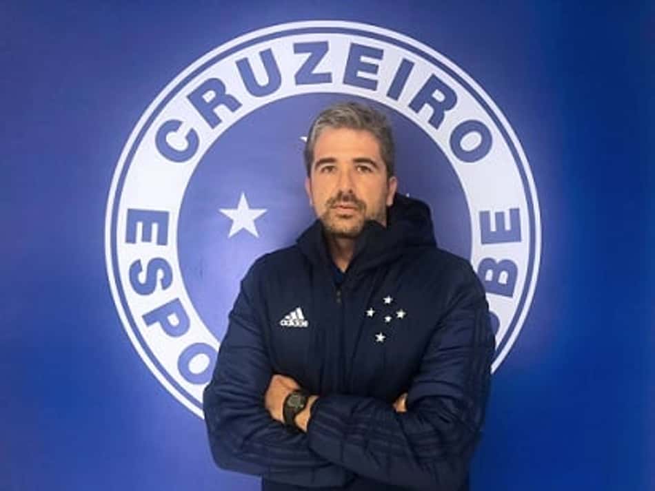 Cruzeiro confirma Rodrigo Pastana como diretor de futebol do clube