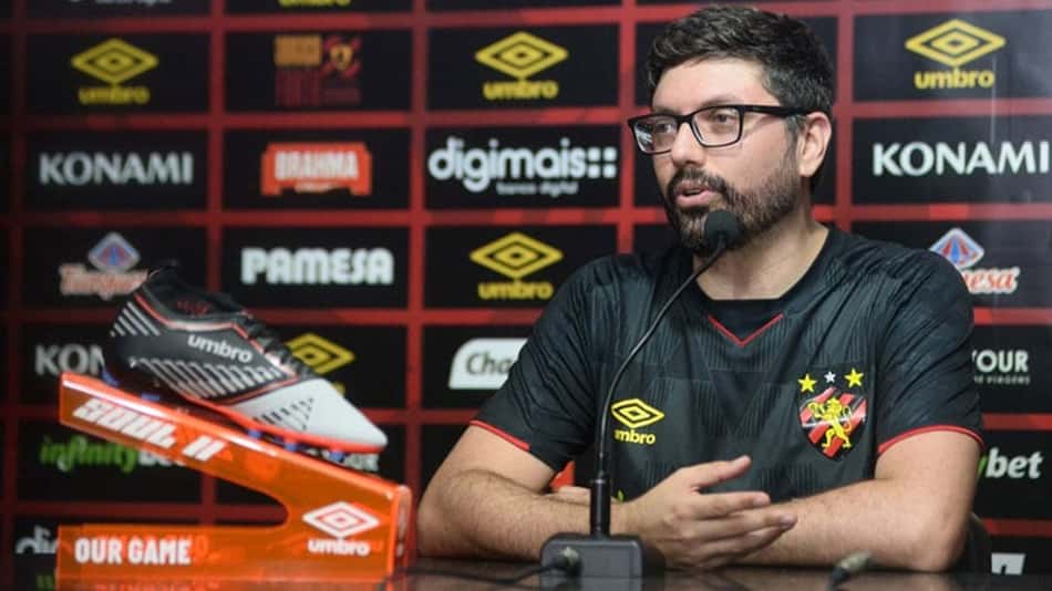 Santos acerta a contratação de novo executivo de marketing