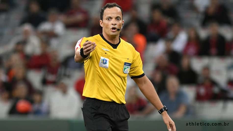 CBF define arbitragem para estreia do Flamengo na Copa do Brasil