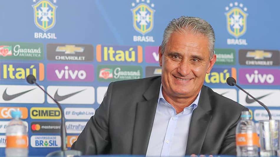 Reencontrando o primeiro adversário! Tite nunca perdeu para o Equador