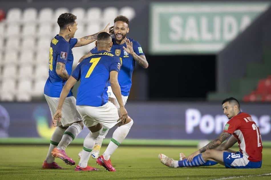 Neymar se diz honrado por alcançar feito de Zico e Romário com a camisa da Seleção nas Eliminatórias
