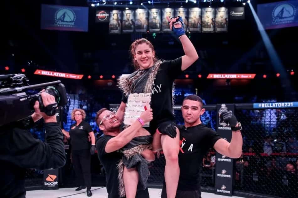 Promessa da Pitbull Brothers, Ilara Joanne retorna ao Bellator contra Vanessa Porto: "estou muito confiante na vitória"