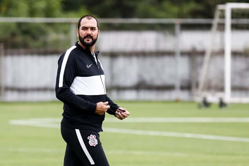 Na estreia de Danilo, Corinthians recebe o Santos no Brasileirão sub-23
