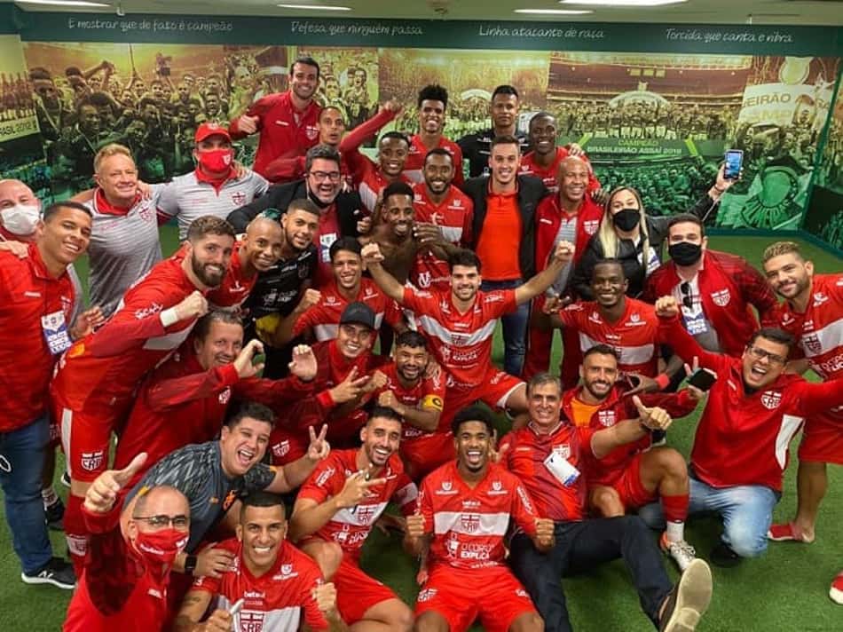 VÍDEO: Como foi a comemoração do CRB pela classificação na Copa do Brasil