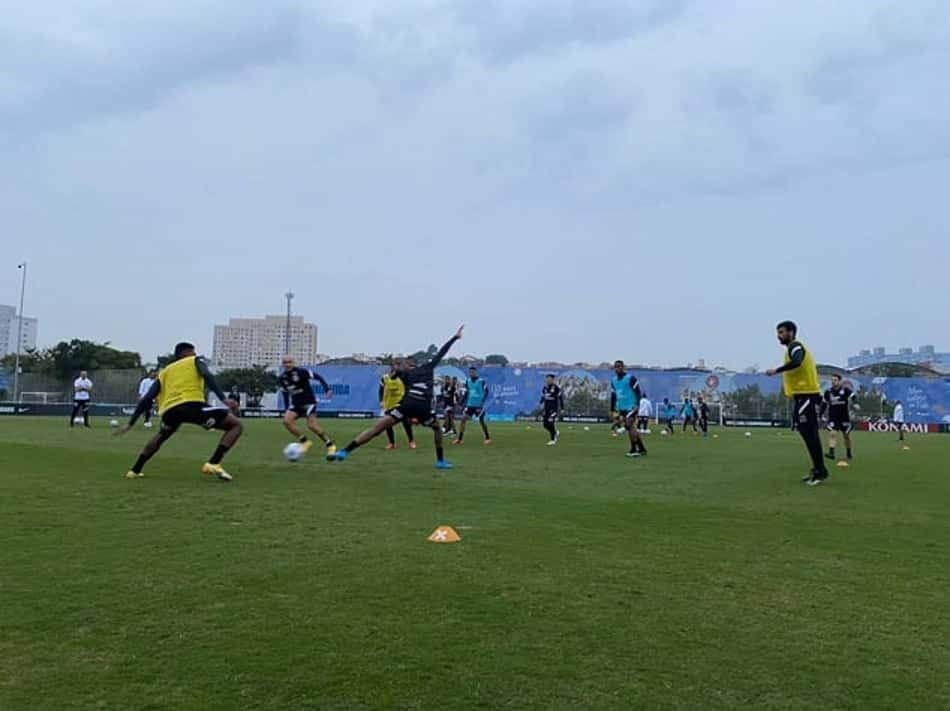 Corinthians se reapresenta e inicia preparação para o Dérbi de sábado