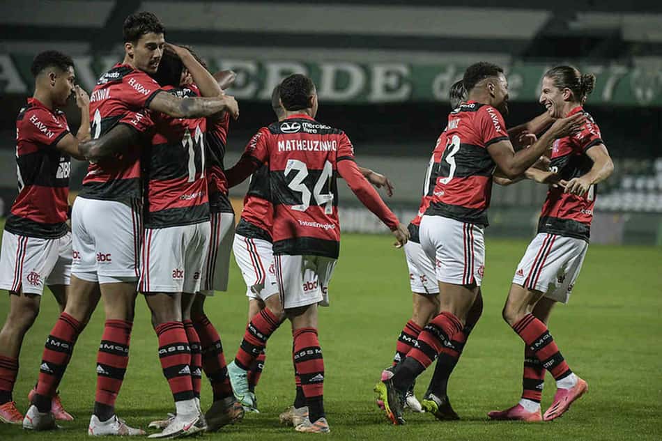 Em início de sequência no Rio, Flamengo recebe o América-MG com a missão de reafirmar força do elenco