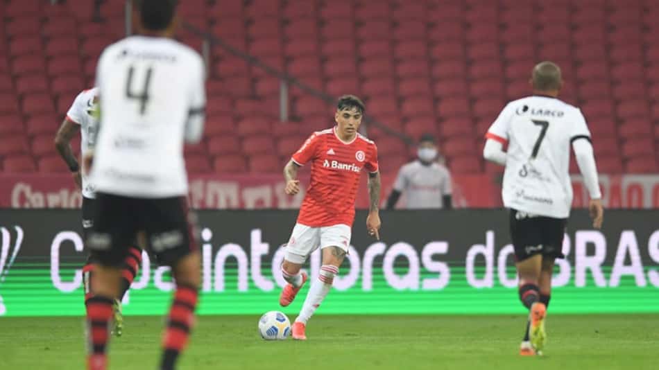 'Dias de luta, dias de Vitória': Rivais não 'perdoam' eliminação do Internacional em pleno Beira-rio