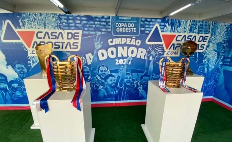 Em parceria com patrocinadora, Bahia promove exposição de troféus da Copa do Nordeste na Fonte Nova