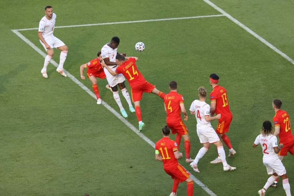Suíça joga melhor, mas fica só no empate contra o País de Gales