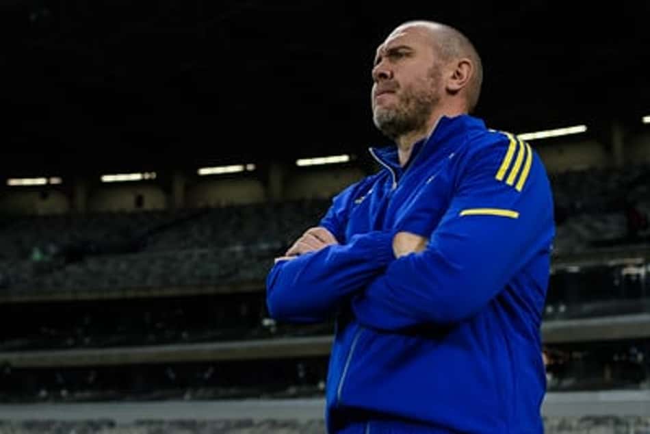 Mesmo com o empate em casa, Mozart Santos elogia a entrega do Cruzeiro contra o Goiás