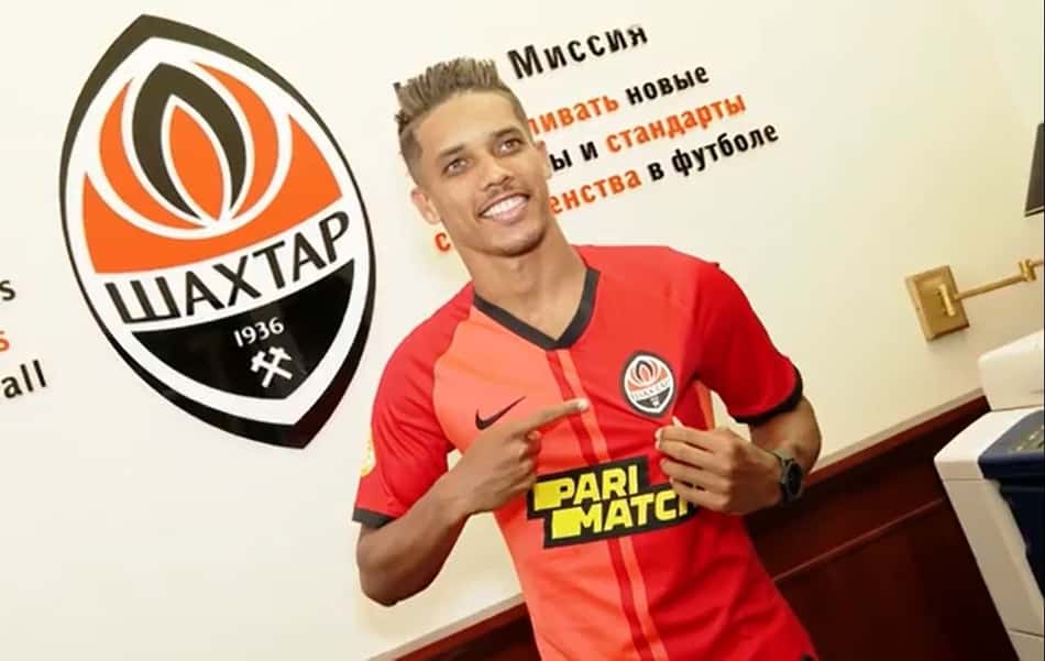Shakhtar Donetsk anuncia a contratação do brasileiro Pedrinho