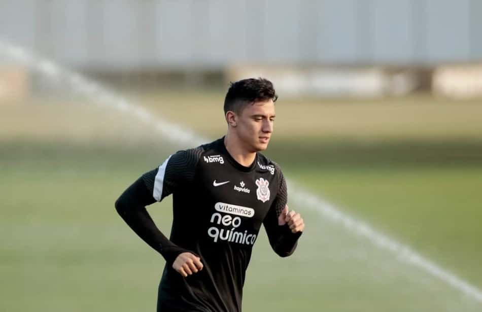 Sem jogar desde outubro, Mantuan inicia transição física no Corinthians