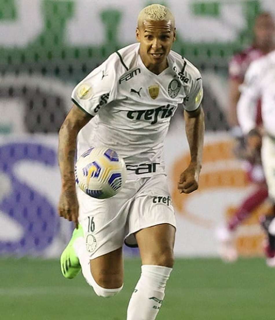 'Iluminado', Deyverson exalta primeiro gol após retorno na vitória do Palmeiras e diz: 'Muito feliz'