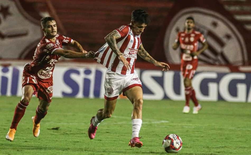 Jean Carlos inicia a Série B com uma participação direta em gol por jogo