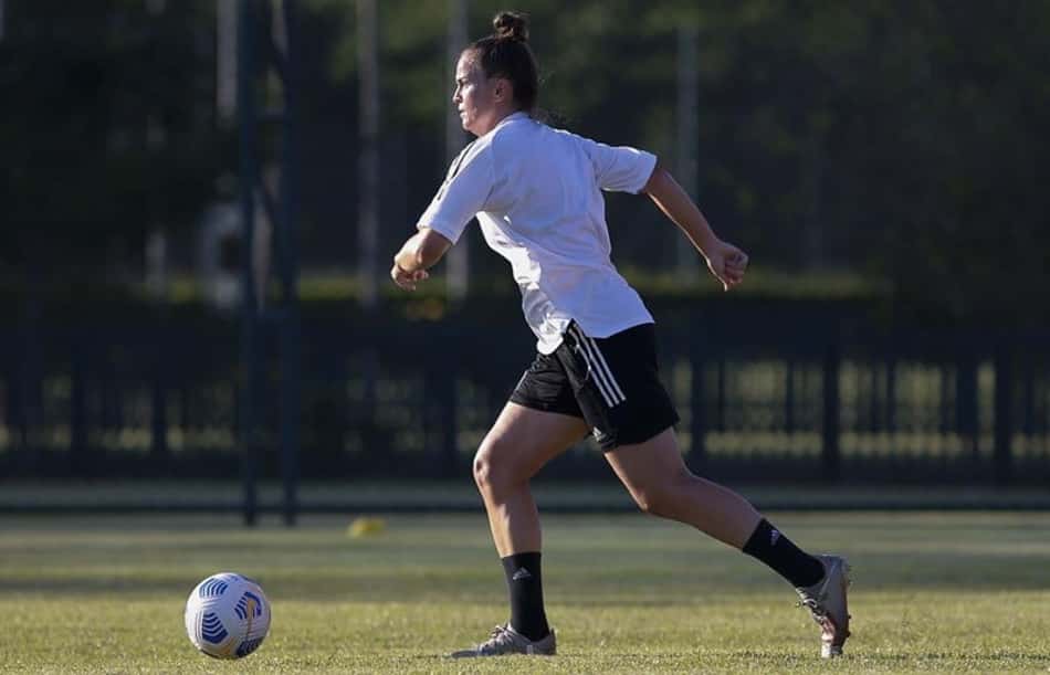 Aproveitando Data FIFA, time feminino do São Paulo intensifica os trabalhos e treina em dois períodos