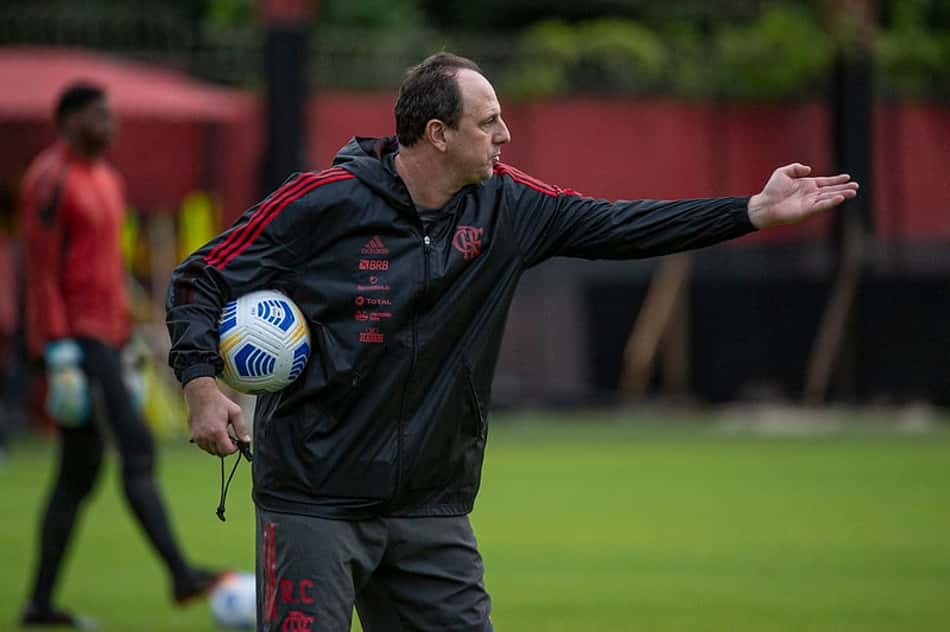 Com Ceni de volta, Flamengo coloca invencibilidade à prova contra o 'semelhante' RB Bragantino
