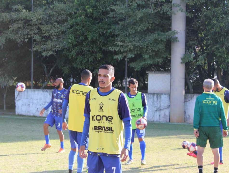 Hayllan fala sobre jogo contra a Portuguesa pela Série D e coloca o Santo André na briga pelo acesso