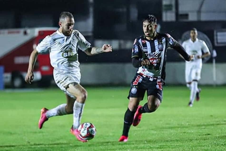 Após vitória do Operário, internautas brincam com situação do Cruzeiro na Série B