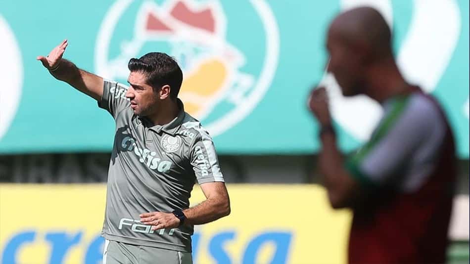 Abel pede apoio da torcida do Palmeiras: 'Quanto mais unidos estivermos, mais temidos seremos'