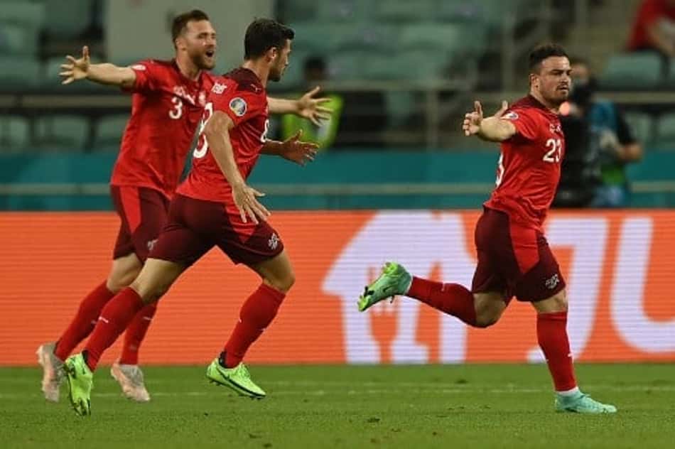 Com chuva de golaços, Suíça vence a Turquia pela Eurocopa