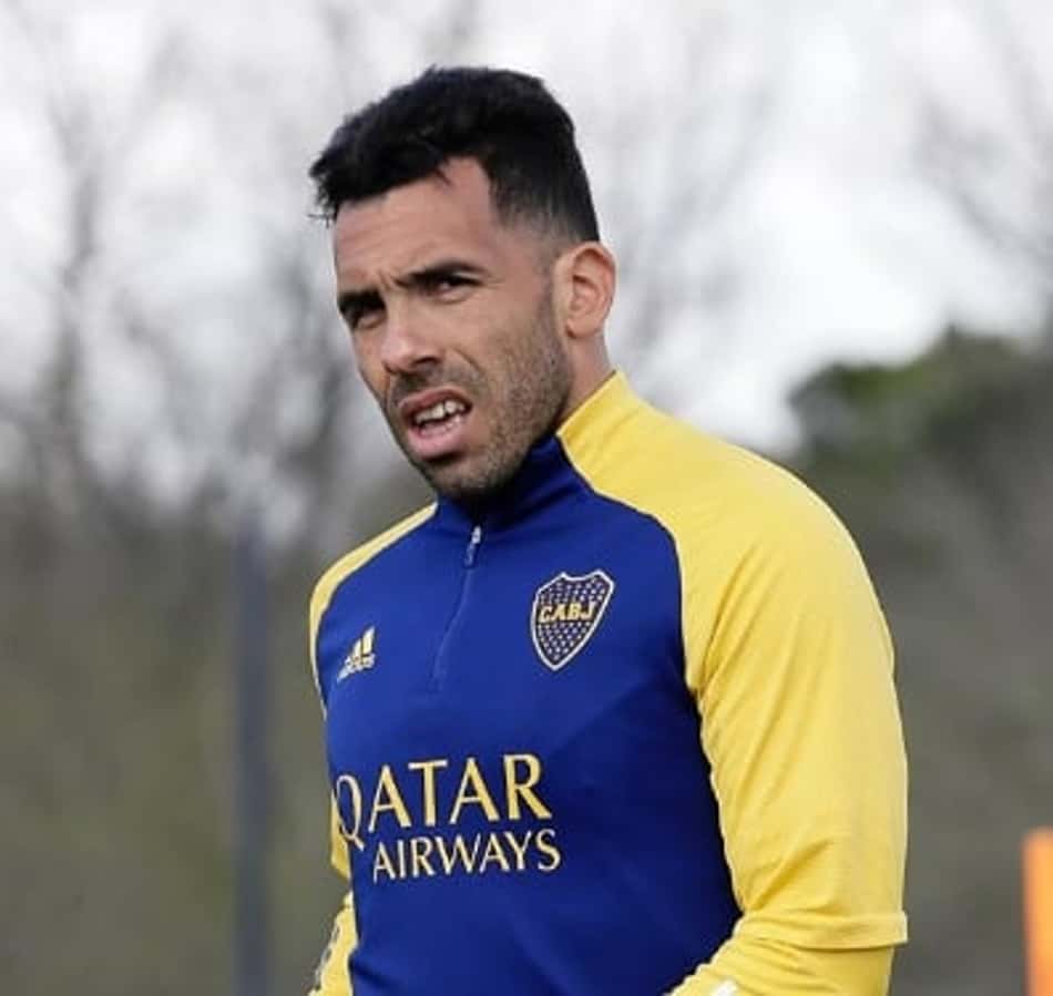 Loco Abreu recomenda a contratação de Tévez para gigante da América do Sul