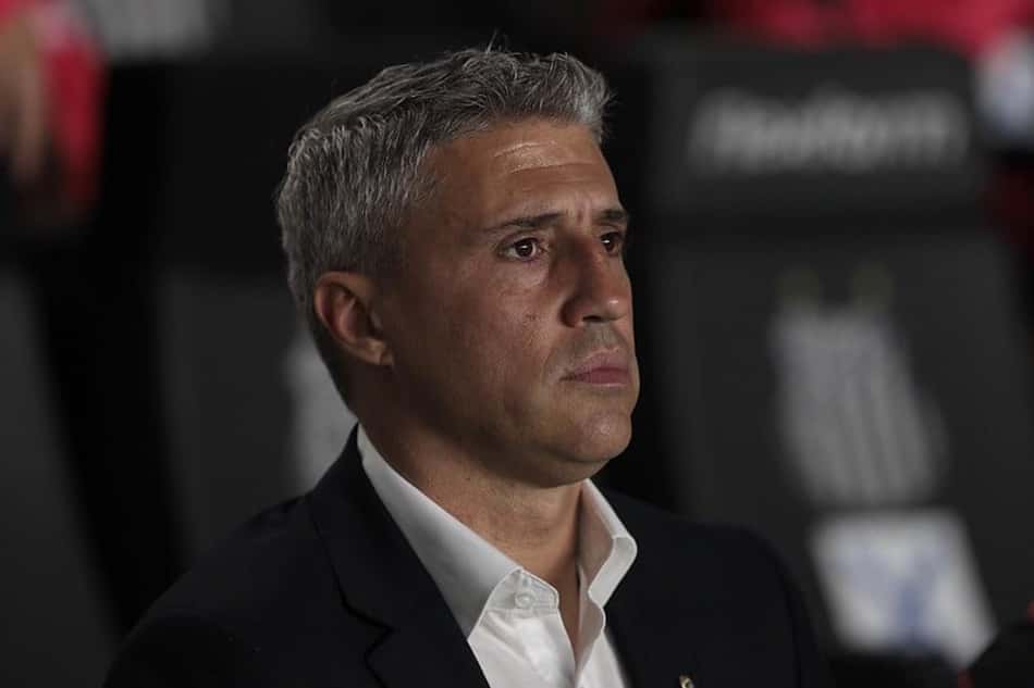 VÍDEO: Crespo diz que São Paulo lutará pela melhor posição, mas ressalta: "Nunca disse que somos candidatos ao título"