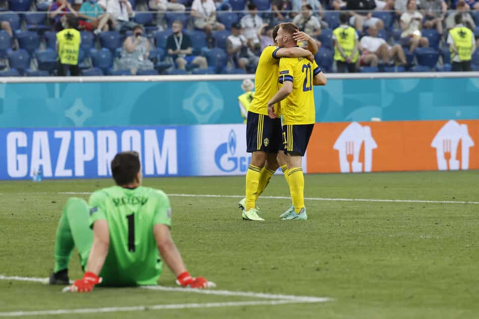 Com gol nos acréscimos, Suécia vence a Polônia e avança em primeiro no Grupo E da Eurocopa