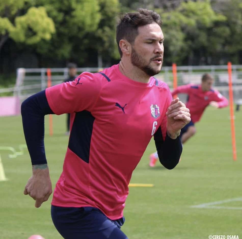 Ex-Ceará, zagueiro Tiago Pagnussat enfrenta time repleto de brasileiros pela Liga dos Campeões da Ásia