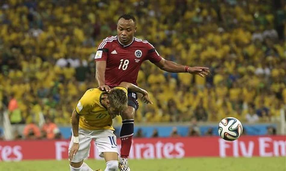 Lembra dele? Autor de joelhada que tirou Neymar da Copa, Zúñiga ajuda jovens no futebol colombiano