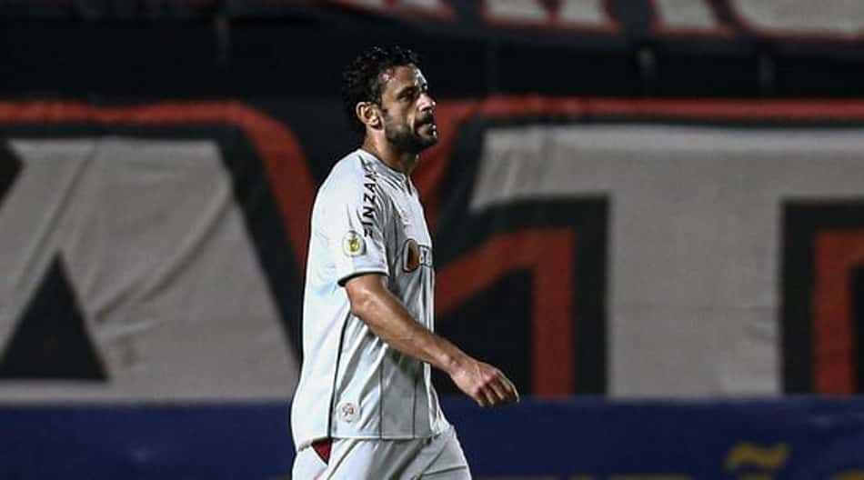 Fred lamenta falta de criação do Fluminense e cita 'clima de guerra' no revés para o Ceará