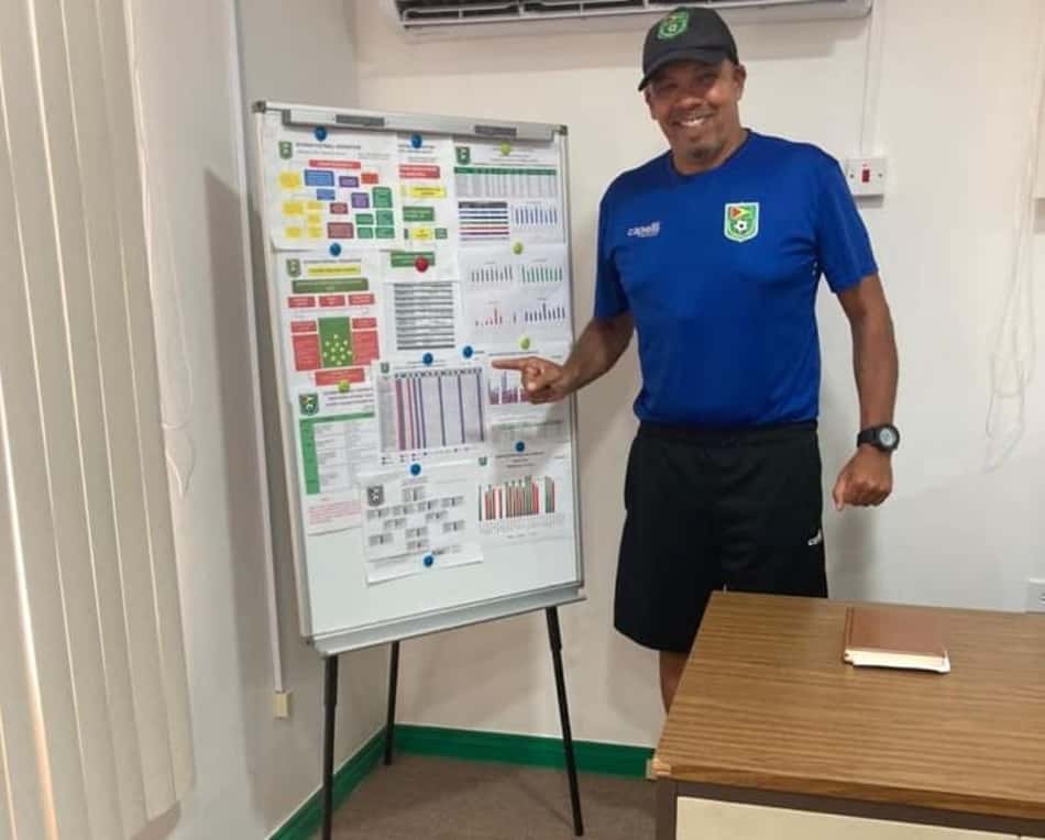 Comandada por brasileiro, Guiana inicia preparação para a Copa Ouro
