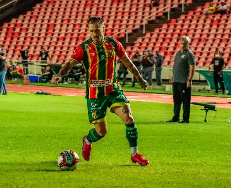 Zé Mário comemora vitória do Sampaio Corrêa e projeta sequência: 'Seguir fazendo bons jogos'